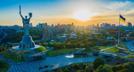 Benefits of opening of IT department for foreign companies in Ukraine-thumb